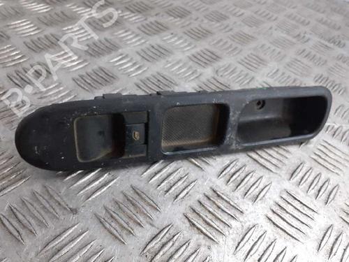 Used Right front window switch PEUGEOT 307 (3A/C) 1.6 HDi 110 (109 hp) 5888728