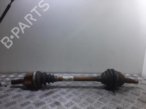 Używane Półoś przednia lewa FIAT SCUDO Van (270_, 272_) 1.6 D Multijet (90 hp) 32219887