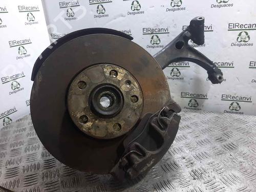 Used Left front steering knuckle AUDI A4 B5 Avant (8D5) [1994-2002]  15278525