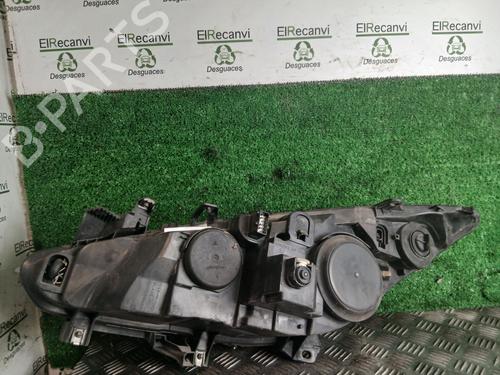 Right headlight PEUGEOT 307 (3A/C) | BP32414328C29