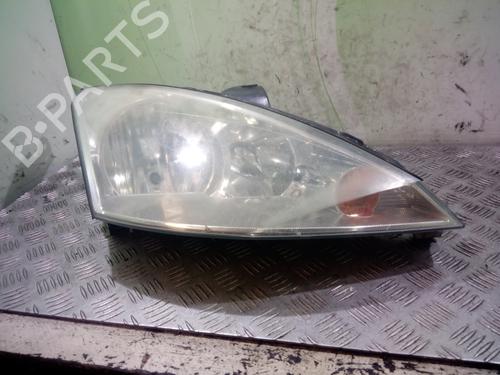 Used Right headlight FORD FOCUS I Turnier (DNW) [1999-2007]  10109126