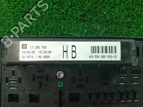Fuse box OPEL ASTRA H (A04) 1.7 CDTI (L48) | BP21484429E1