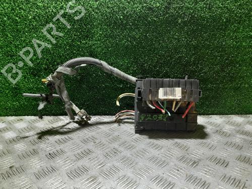 Used Fuse box PEUGEOT 307 (3A/C) 2.0 16V (136 hp) 23986705