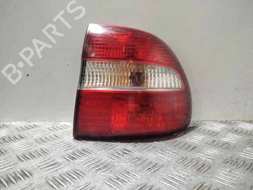 Piloto trasero derecho Piloto trasero derecho VOLVO V40 Estate (645) 1.8 LPG (122 hp) 33942568 33942568