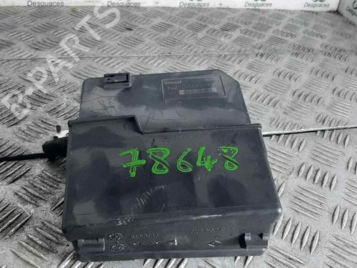 Used Fuse box RENAULT SCÉNIC II (JM0/1_) [2003-2010]  16249962