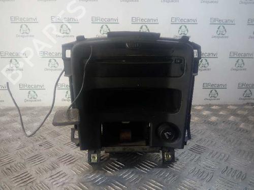 Used Radio NISSAN PRIMERA Hatchback (P12) [2002-2025]  4538192
