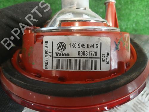 Right tailgate light VW GOLF V (1K1) | BP32216217C80