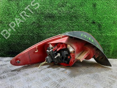 Rückleuchte Rechts für PEUGEOT 206 Hatchback (2A/C) 1.4 HDi eco 70 (68 hp) 27434238