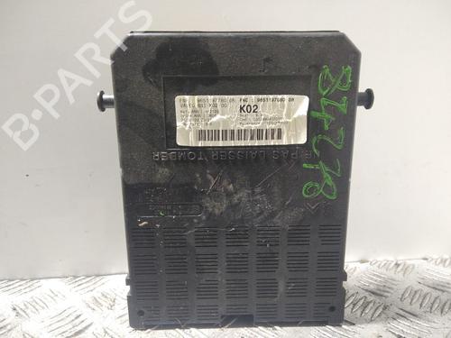 Fuse box PEUGEOT 307 Break (3E) 2.0 HDI 110 | BP30519266E1