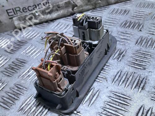 Left front window switch RENAULT MEGANE II (BM0/1_, CM0/1_) 1.5 dCi (BM02, BM13, BM2A, CM02, CM13) | BP29439888I27