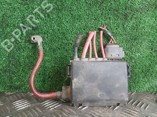 Used Fuse box SEAT LEON (1M1) [1999-2006]  32083697