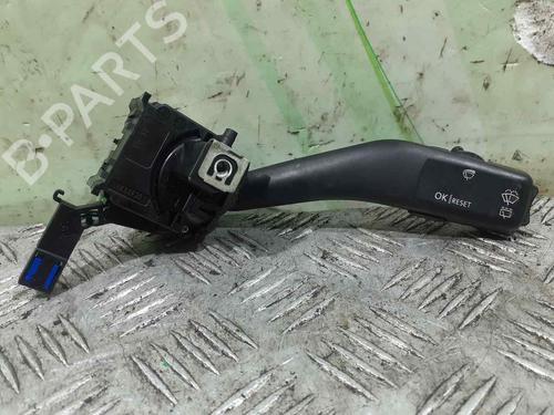 Used Steering column stalk SEAT LEON (1P1) [2005-2013]  11943161