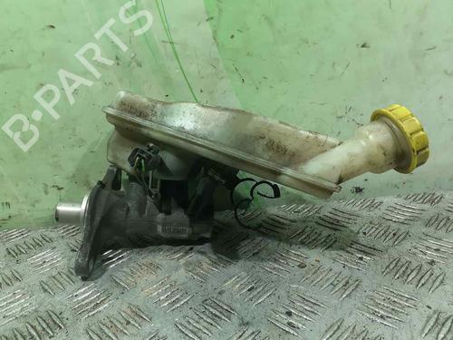 Used Brake master cylinder Brake master cylinder 11800604 11800604