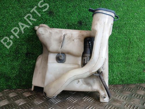 Used Windscreen washer tank Windscreen washer tank MERCEDES-BENZ C-CLASS T-Model (S203) C 200 CDI (203.204) (116 hp) 33328218 33328218
