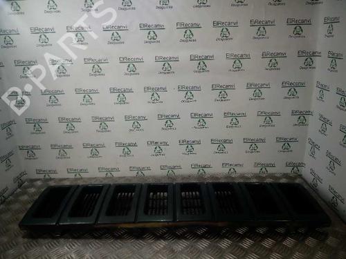 Used Grille Grille JEEP GRAND CHEROKEE I (ZJ, ZG) 2.5 TD 4x4 (Z) (115 hp) 4534226 4534226