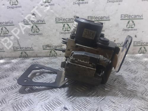 Used ABS pump KIA CARENS II MPV (FJ) [2002-2013]  19488480