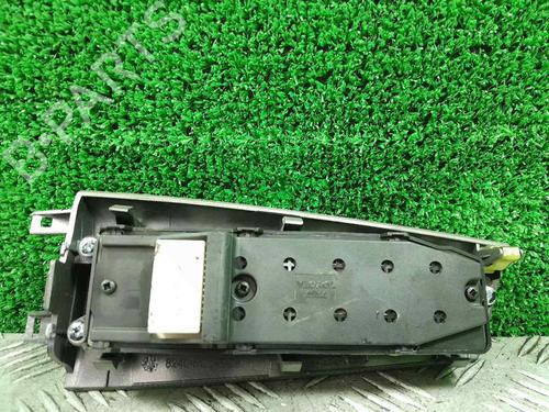 Left front window switch TOYOTA COROLLA (_E12_) | BP21536284I27