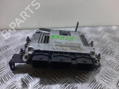 Used Engine control unit (ECU) Engine control unit (ECU) RENAULT SCÉNIC II (JM0/1_) 1.9 dCi (JM0G, JM12, JM1G, JM2C) (120 hp) 33548517 33548517