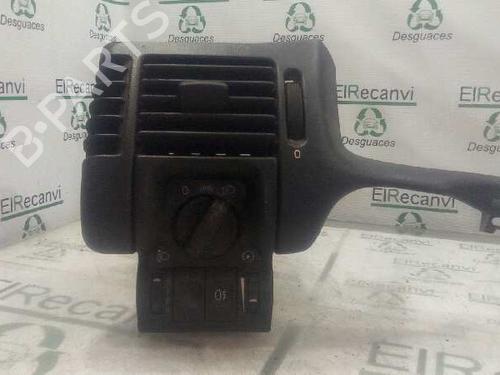 Used Headlight switch OPEL VECTRA B (J96) 1.6 i 16V (F19) (100 hp) 4523719