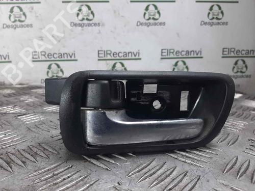 Used Front left interior door handle TOYOTA COROLLA Verso (ZER_, ZZE12_, R1_) 1.8 (ZNR11_, ZNR11R) (129 hp) 11225427