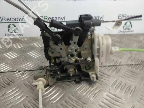 Used Front right lock AUDI A8 D2 (4D2, 4D8) 3.7 quattro (260 hp) 4754336