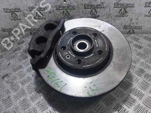Used Left front steering knuckle OPEL VIVARO A Van (X83) [2001-2015]  16856123