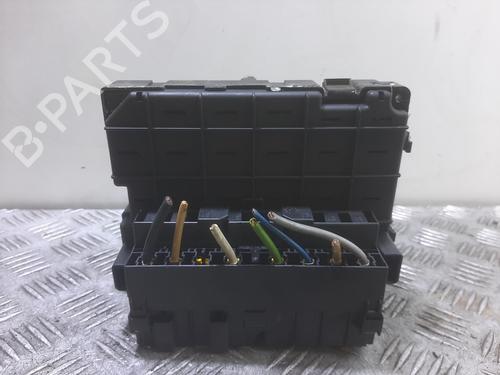 Used Fuse box Fuse box PEUGEOT 307 Break (3E) [2002-2009] 33130260 33130260