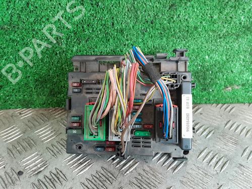 Boîte à Fusibles PEUGEOT 206 Hatchback (2A/C) 1.6 16V (109 hp) 24372656