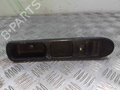 Used Right front window switch Right front window switch 8421673 8421673