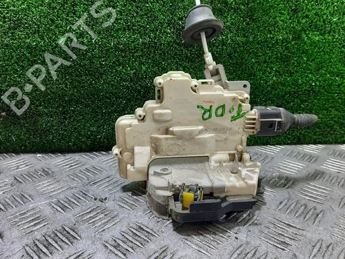 Høyre bak lås AUDI A8 D3 (4E2, 4E8) 3.0 TDI quattro (233 hp) 24653829