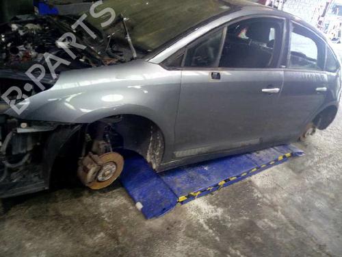 Front right window mechanism CITROËN C4 I (LC_) 1.6 HDi | BP4544913C23