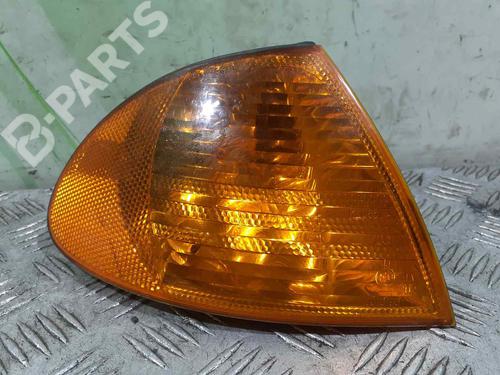 Used Right front indicator Right front indicator BMW 3 (E46) 320 d (136 hp) 10624206 10624206