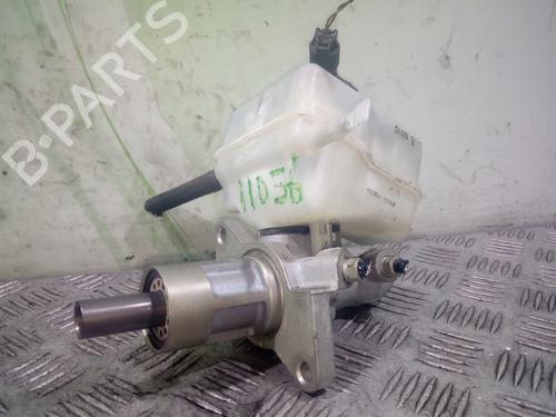 Used Brake master cylinder BMW 1 (E87) 118 d (143 hp) 9733357