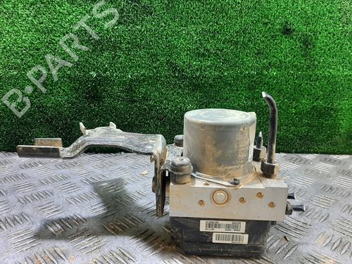 Used ABS pump HYUNDAI i20 II (GB, IB) [2014-2021]  25747583