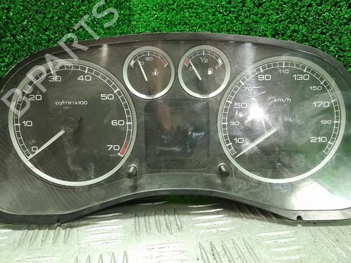 Used Instrument cluster PEUGEOT 307 (3A/C) 2.0 16V (136 hp) 21537302