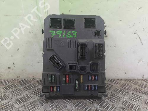 Zekeringkast PEUGEOT 206 Hatchback (2A/C) 1.6 16V (109 hp) 17152066