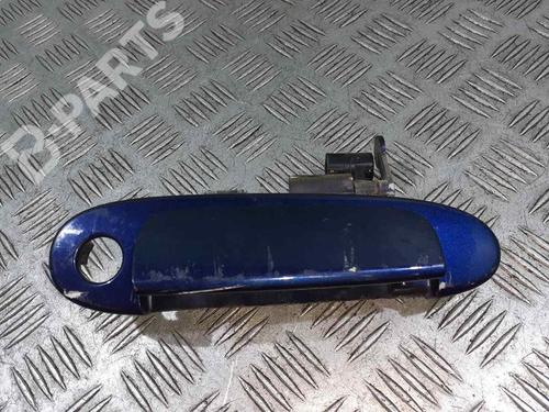 front-right-exterior-door-handle-toyota-yaris-_p1_-10-scp10_-scp10r-azul-1999-2000-2001-2002-2003-2004-2005-8233422 main image