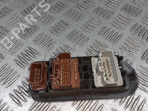 Left front window switch RENAULT MEGANE II Estate (KM0/1_) 1.9 dCi (KMRG, KM1G, KM0G, KM2C) | BP7827111I27