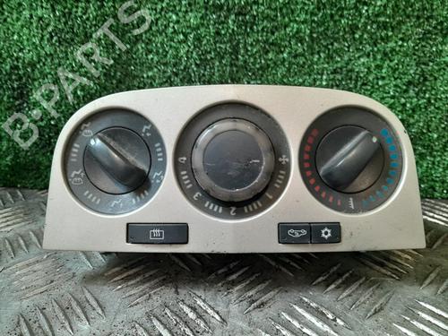 Used Climate control Climate control 37195540 37195540