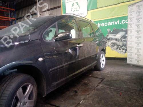 Left front steering knuckle PEUGEOT 307 Break (3E) 2.0 HDI 110 | BP4534852M25 