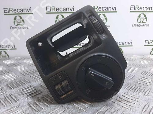 Used Headlight switch VW GOLF IV (1J1) 1.4 16V (75 hp) 5814116