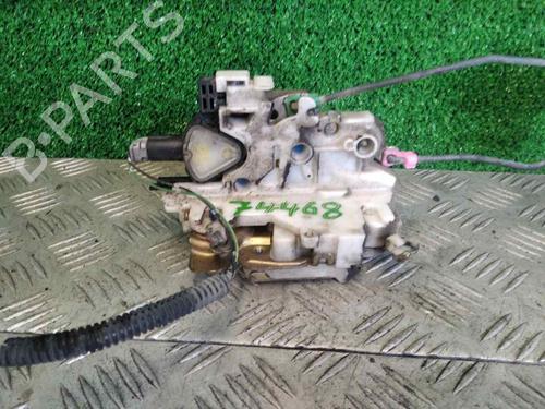 Used Front left lock NISSAN PICK UP (D22) 2.5 TD 4WD (103 hp) 21536157