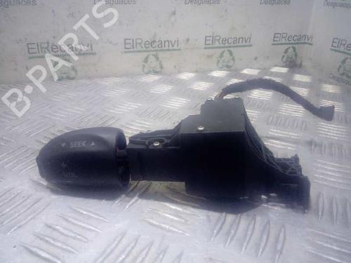 Used Steering wheel controls SEAT ALHAMBRA (7V8, 7V9) 1.9 TDI (90 hp) 4521017