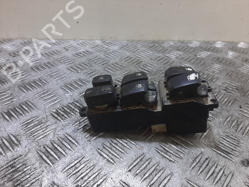 Used Left front window switch Left front window switch 38063275 38063275