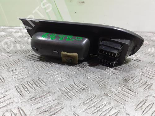 Used Left front window switch RENAULT SCÉNIC I MPV (JA0/1_, FA0_) 1.6 16V (116 hp) 6797826