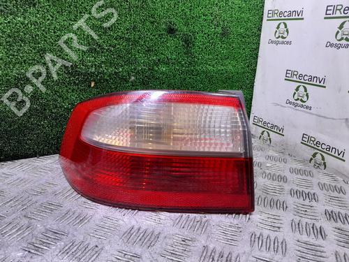 Venstre Baklys RENAULT LAGUNA II (BG0/1_) [2001-2007]  25819885