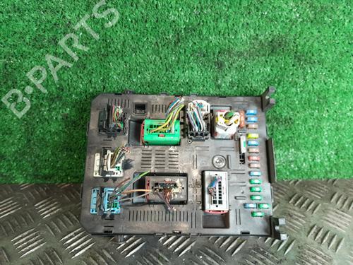 Caixa de fusíveis PEUGEOT 307 (3A/C) [2000-2012]  31307643