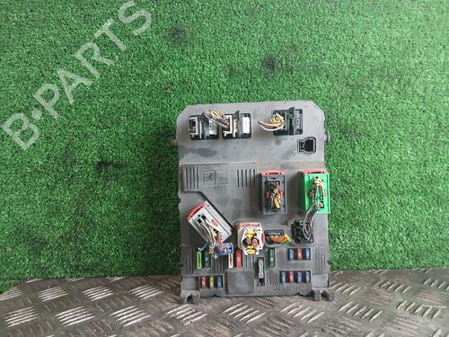 Used Fuse box PEUGEOT 206 Hatchback (2A/C) 2.0 HDI 90 (90 hp) 32507829