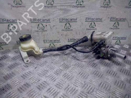 Used Brake master cylinder FORD FIESTA VI (CB1, CCN) 1.6 TDCi (90 hp) 4544441