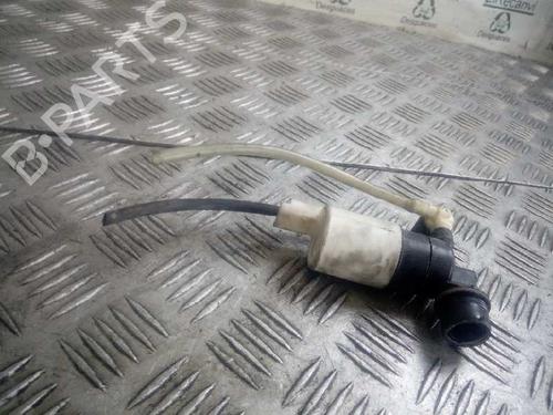 Used Washer pump RENAULT MEGANE II (BM0/1_, CM0/1_) [2001-2012]  21535721